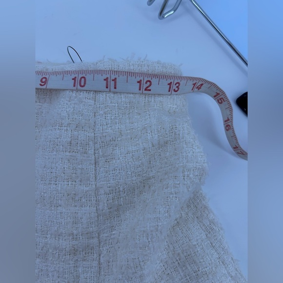 ASTR the Label Kiona Tweed Mini Skirt MSRP $109 Size M Cream - Picture 8 of 13